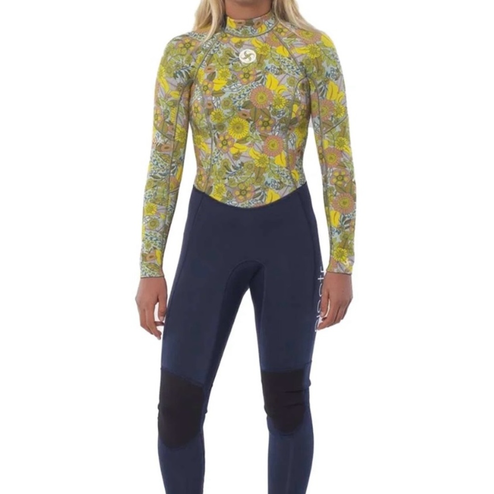 Sisstrevolution 3/2 floral wetsuit